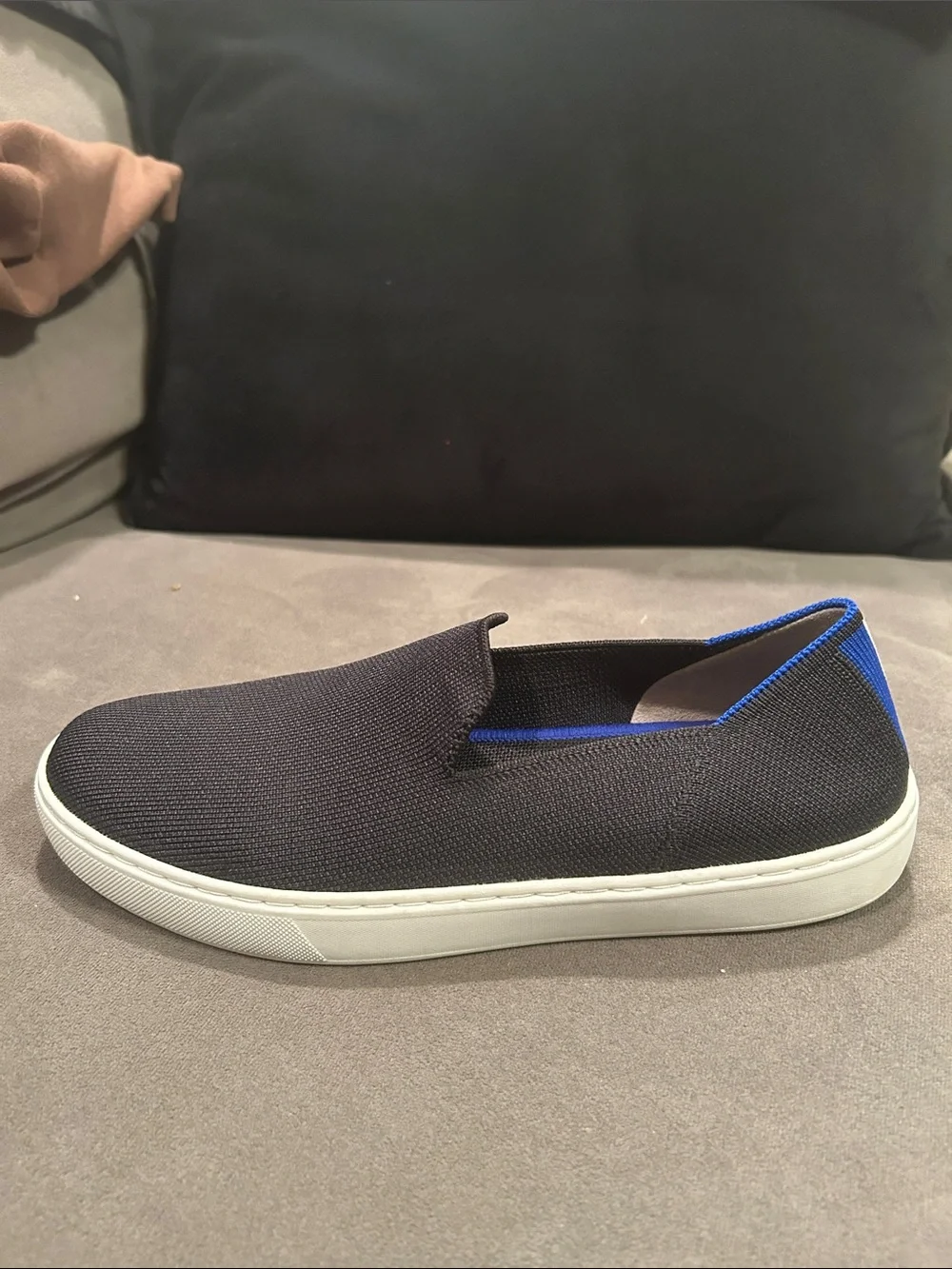 Rothy's The Original Slip On shoes in Black. Women’s Size 9